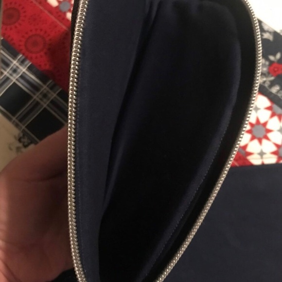 New, handmade, padded sunglasses/eyeglasses case with swivel hook - Picture 5 of 5